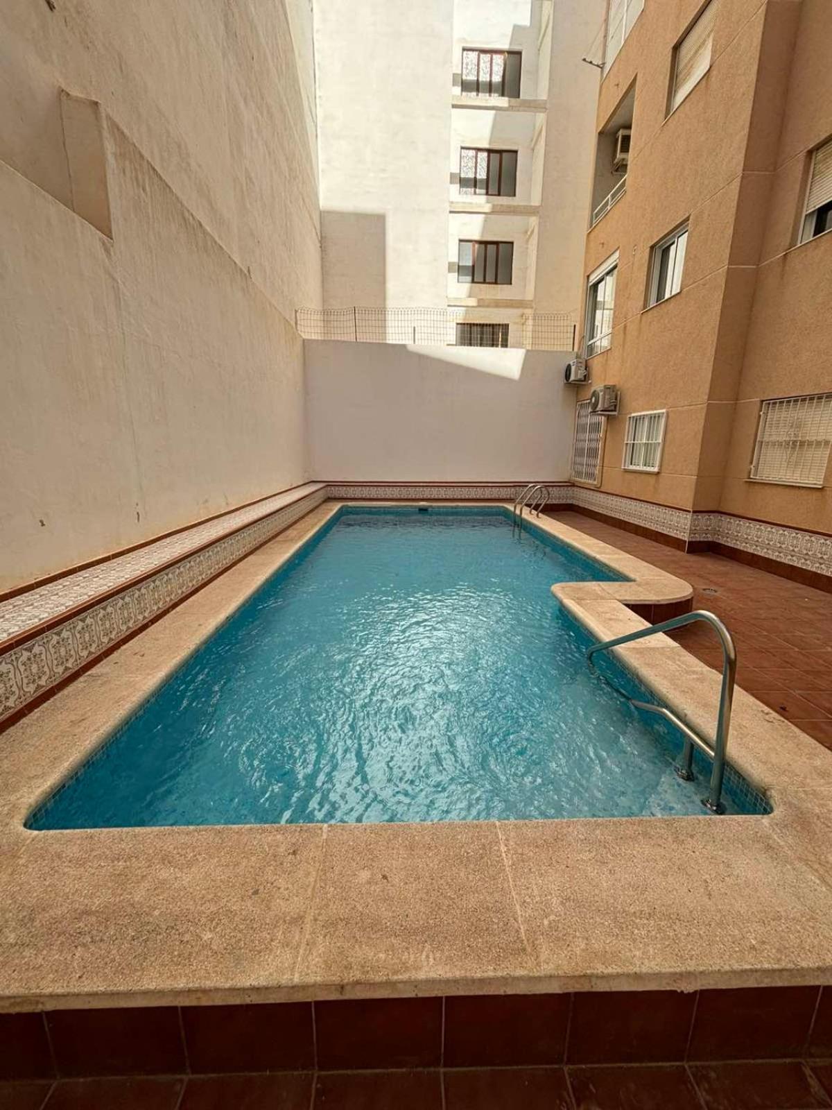 Eb By Zanis Appartement Torrevieja Buitenkant foto