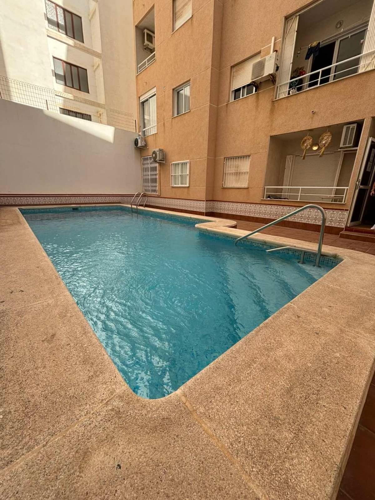 Eb By Zanis Appartement Torrevieja Buitenkant foto